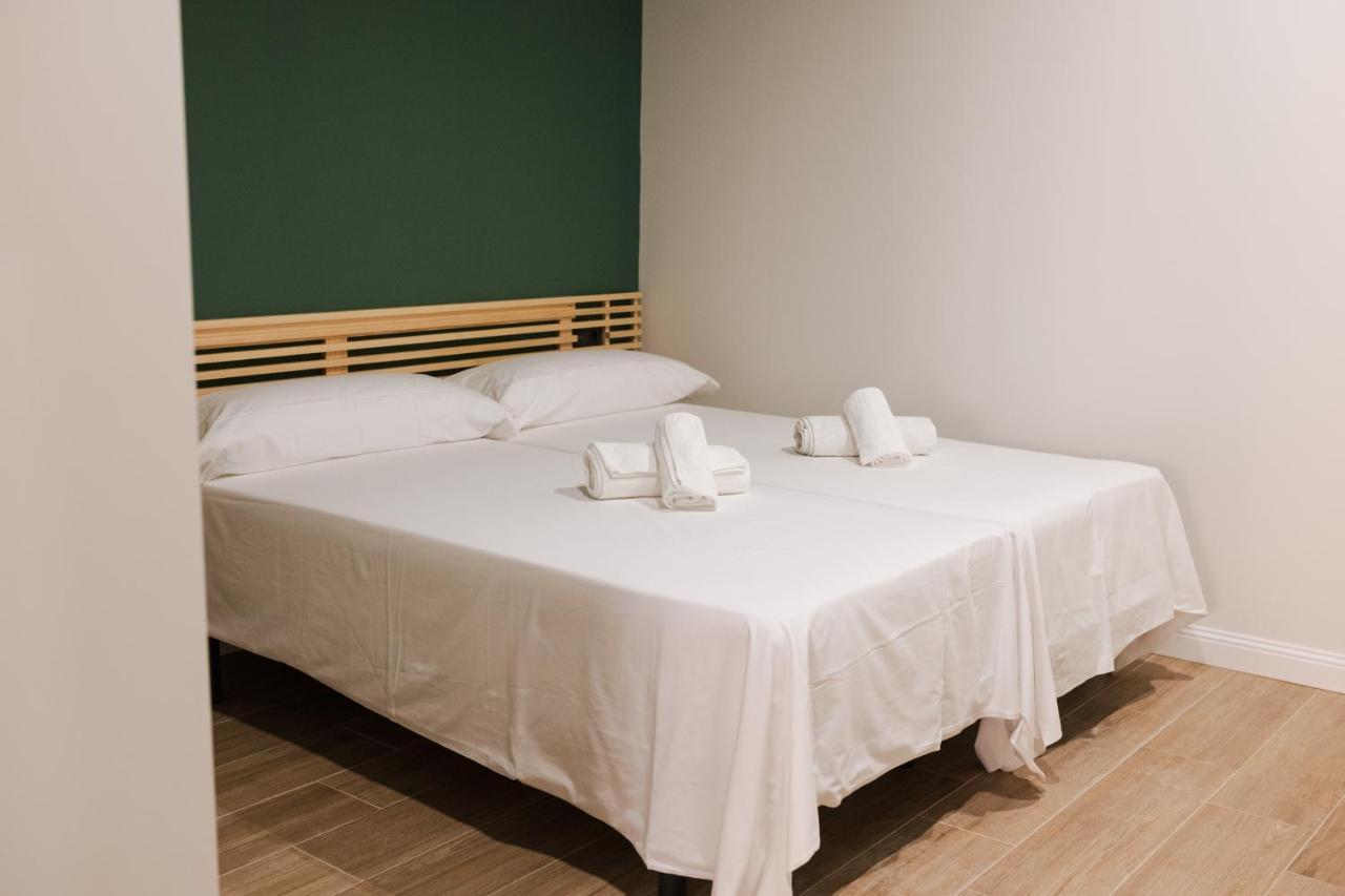 Ziryab Apartamentos 3 コルドバ エクステリア 写真
